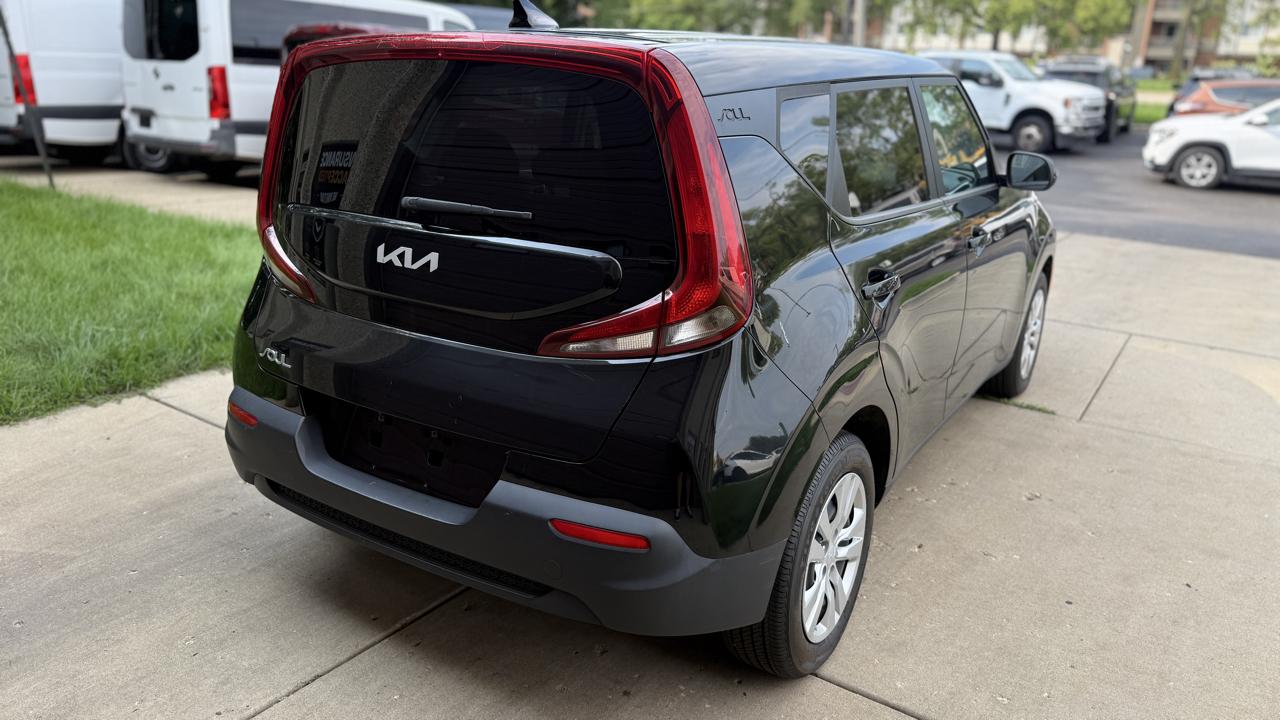 Kia Soul LX CVT 2022