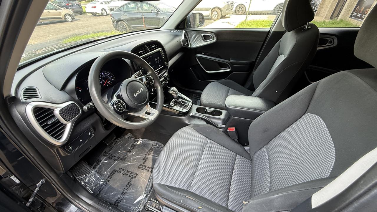 Kia Soul LX CVT 2022
