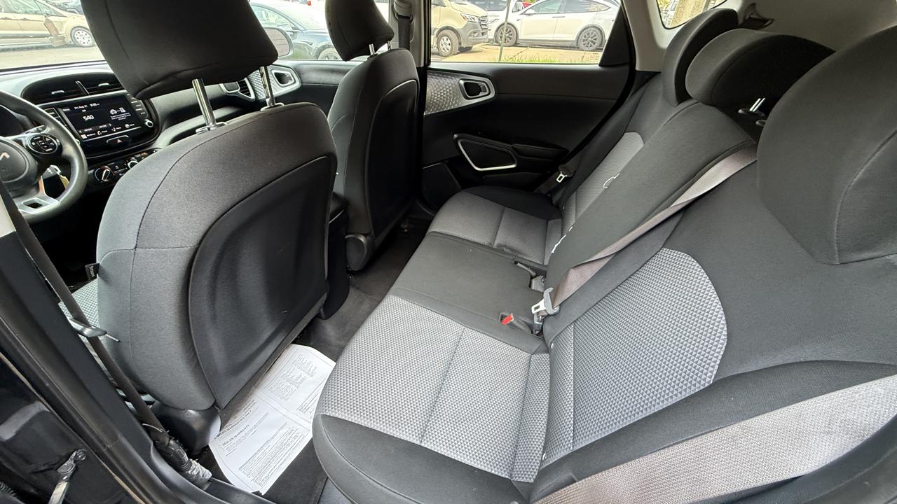 Kia Soul LX CVT 2022