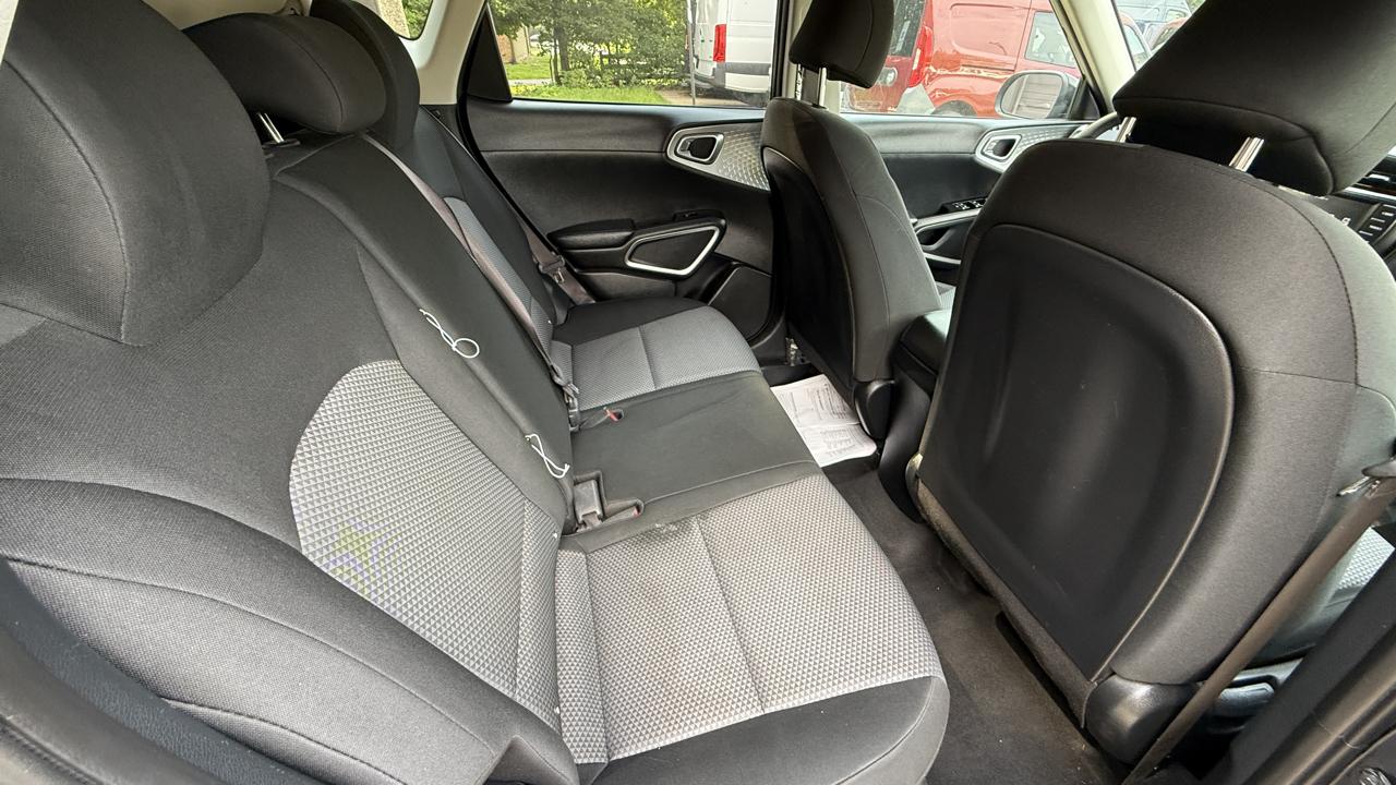 Kia Soul LX CVT 2022