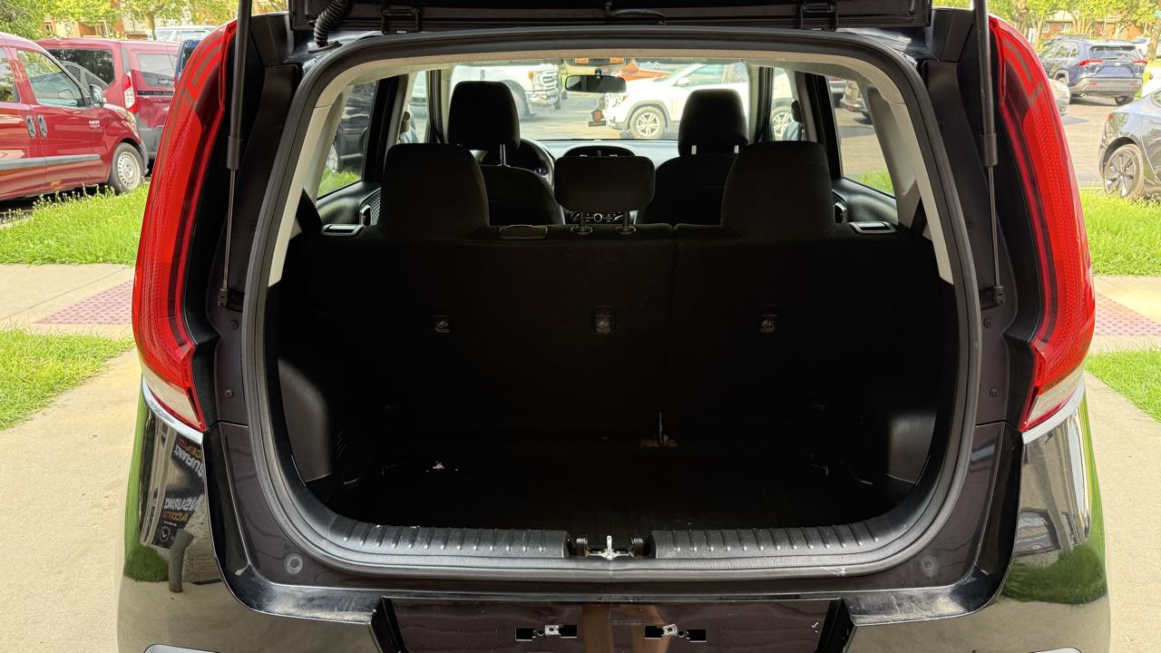 Kia Soul LX CVT 2022