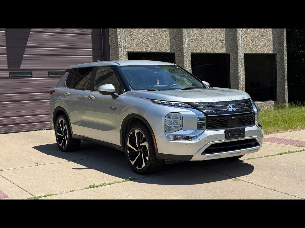 Mitsubishi Outlander PHEV SEL 2024