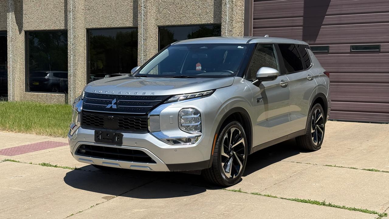 Mitsubishi Outlander PHEV SEL 2024
