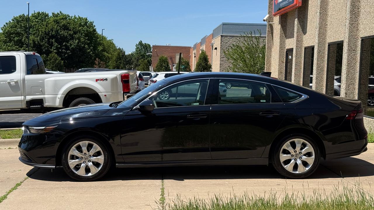 Honda Accord EX 2024