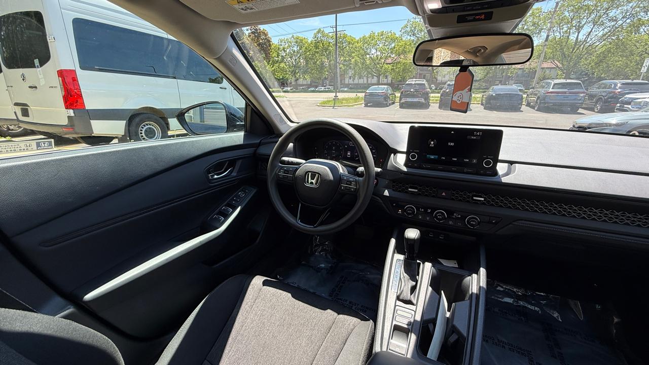 Honda Accord EX 2024