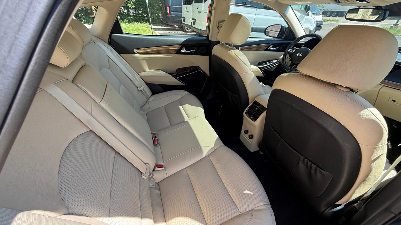 Kia Cadenza Limited 2018