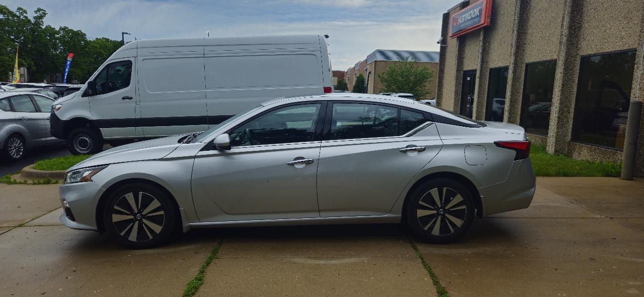 Nissan Altima 2.5 SL 2020