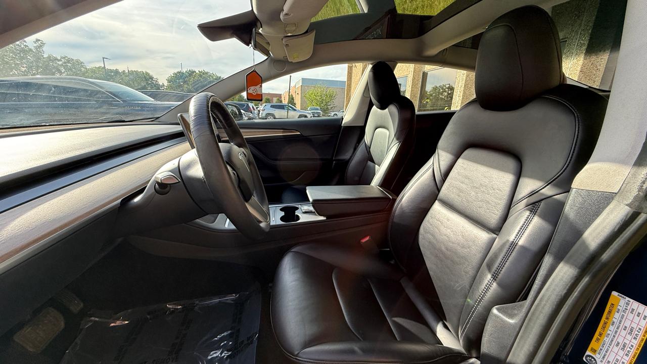 Tesla Model 3 Standard Range Plus 2022