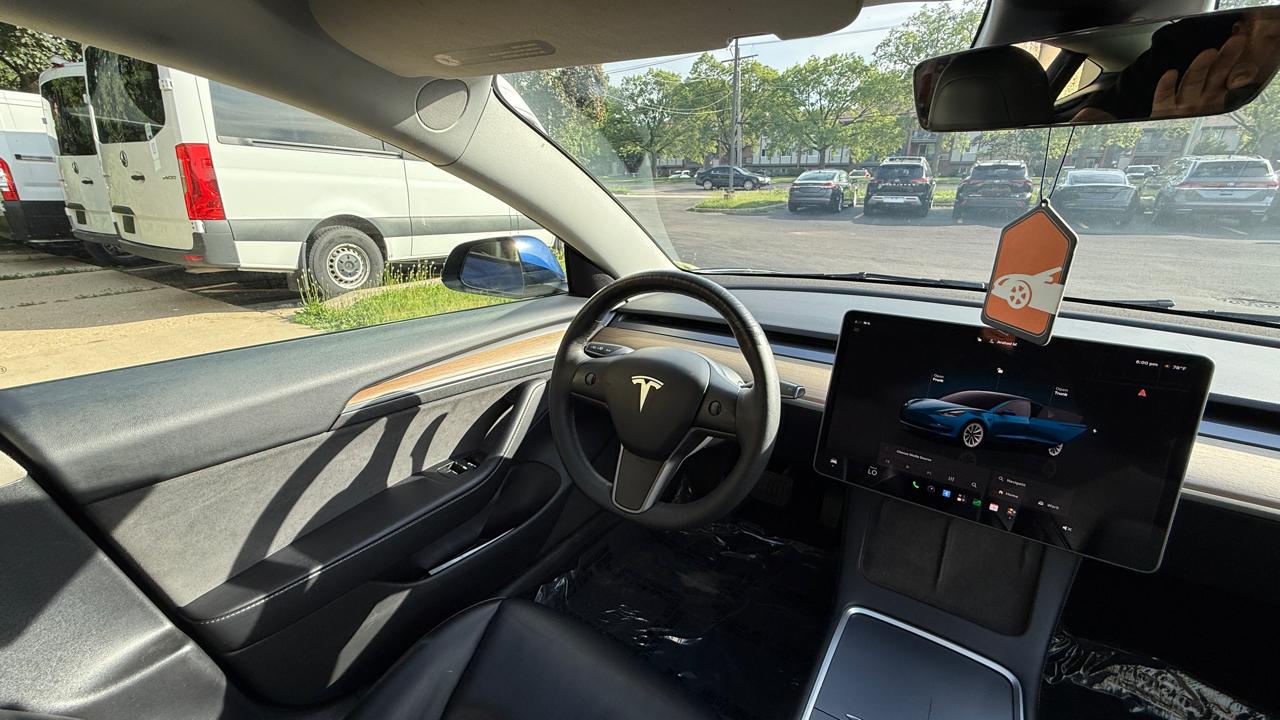 Tesla Model 3 Standard Range Plus 2022