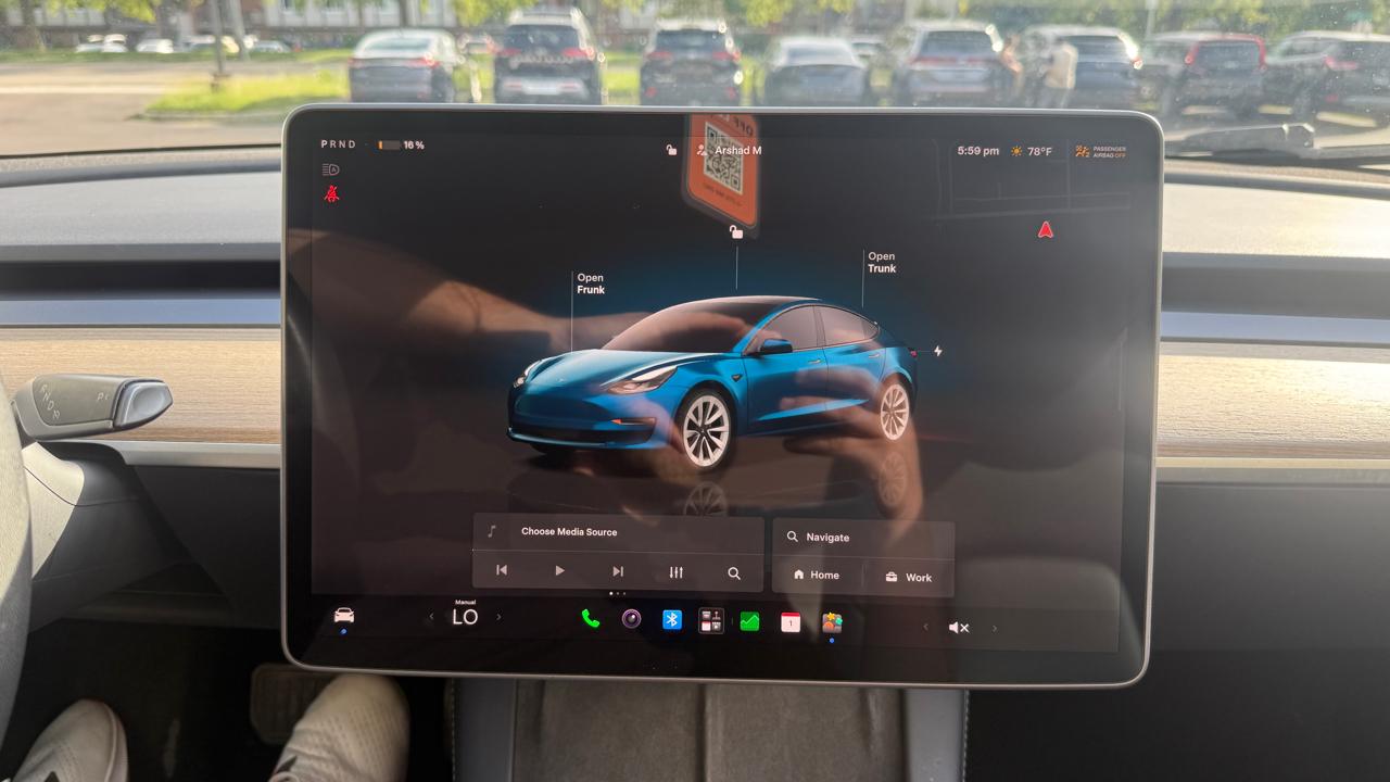 Tesla Model 3 Standard Range Plus 2022