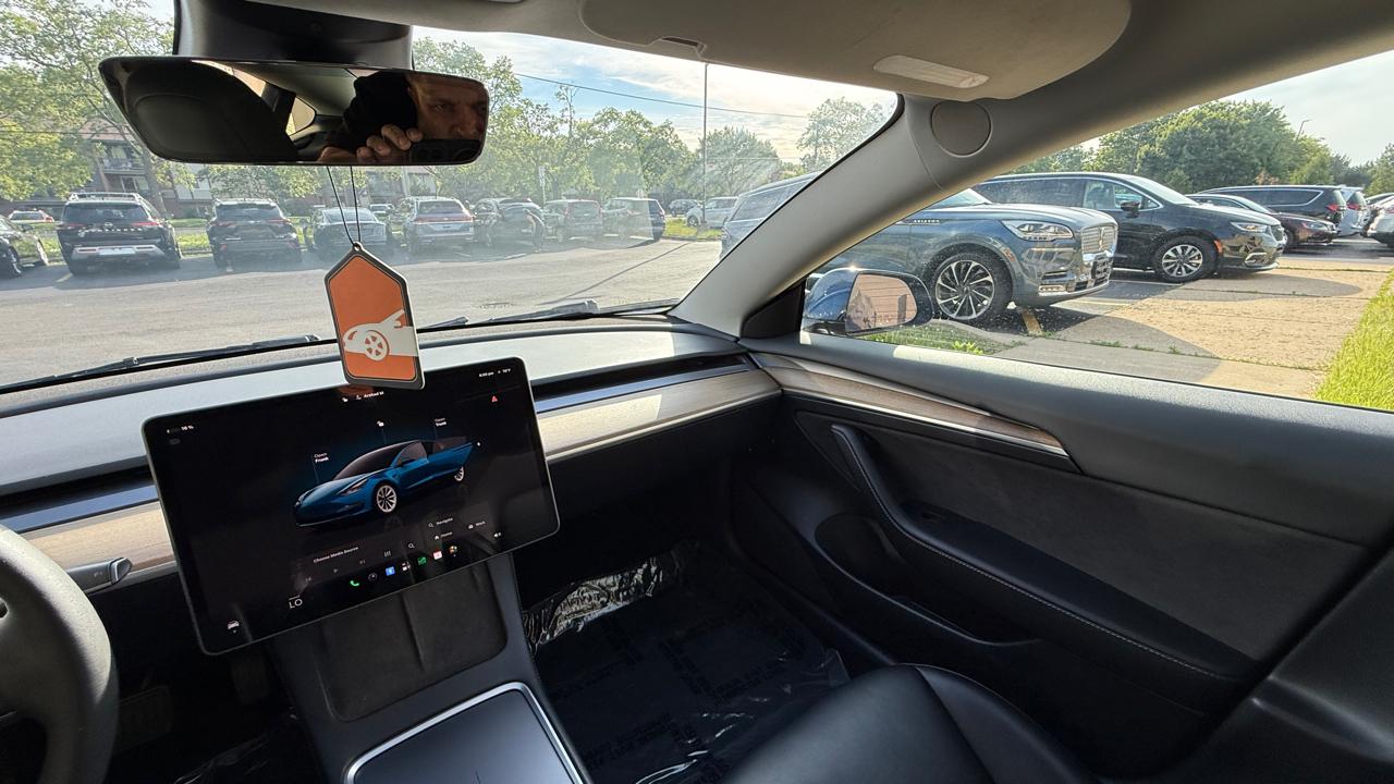 Tesla Model 3 Standard Range Plus 2022