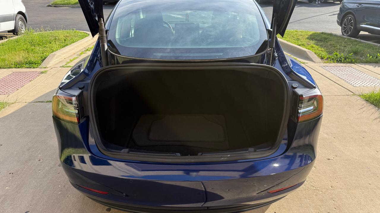 Tesla Model 3 Standard Range Plus 2022