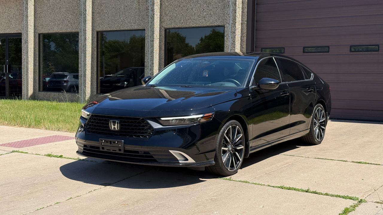 Honda Accord Touring 2023