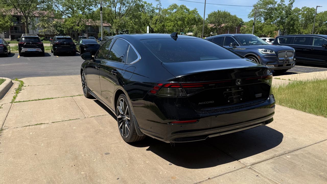 Honda Accord Touring 2023