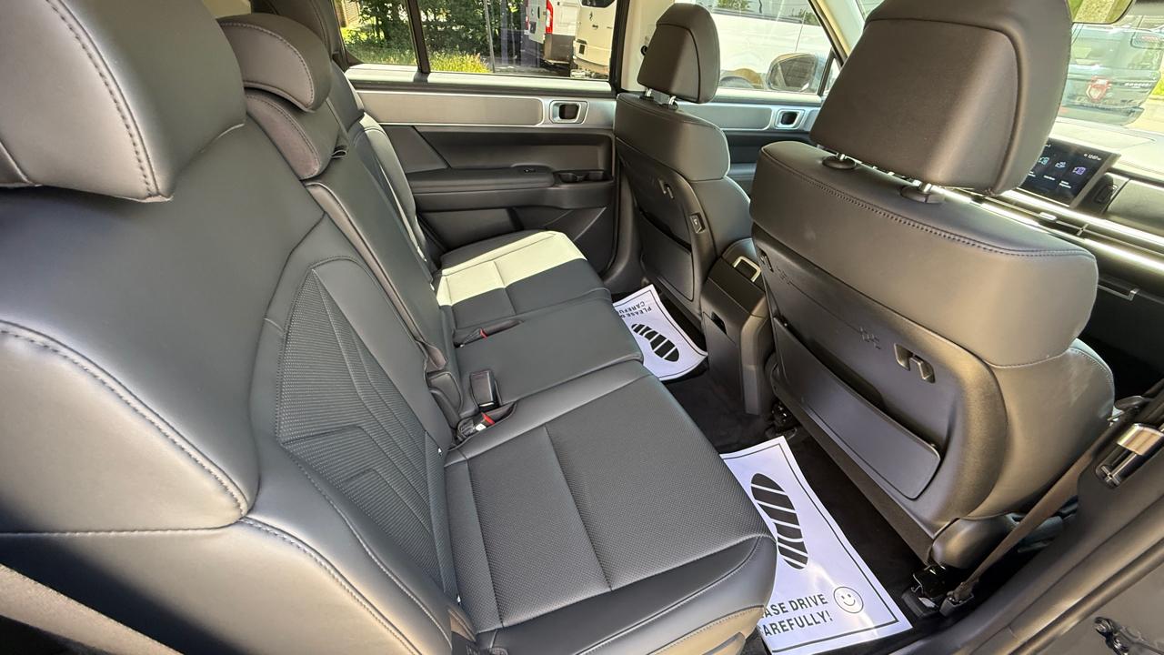Hyundai Santa Fe SEL AWD 2026