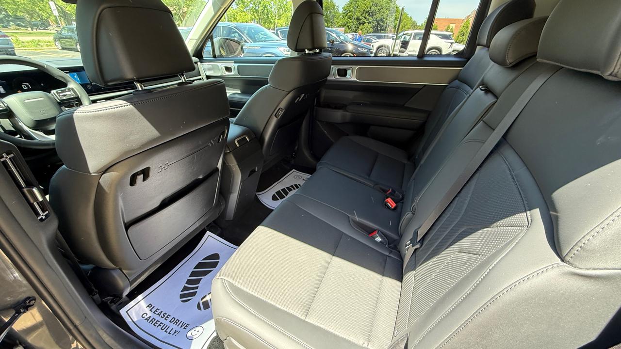 Hyundai Santa Fe SEL AWD 2026
