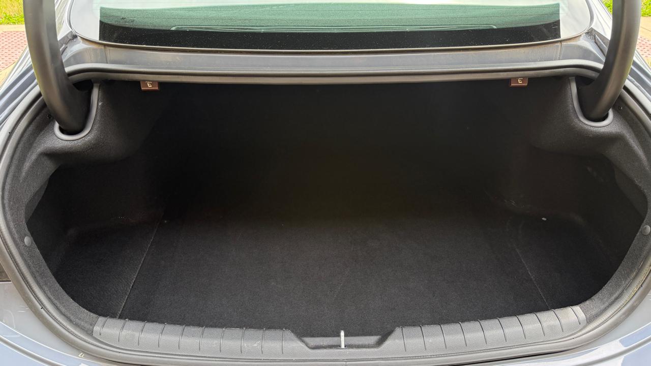 Hyundai Sonata SEL 2025