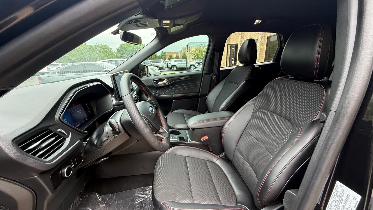 Ford Escape ST-Line 2025