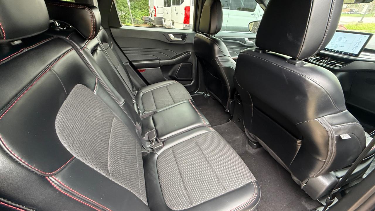 Ford Escape ST-Line 2025