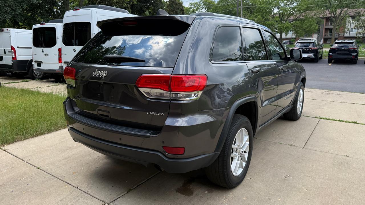 Jeep Grand Cherokee Laredo 4WD 2017