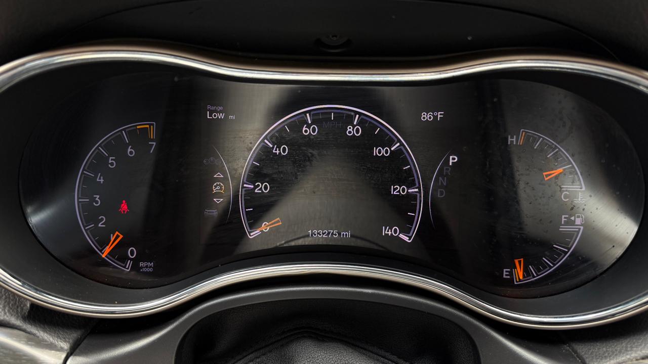 Jeep Grand Cherokee Laredo 4WD 2017