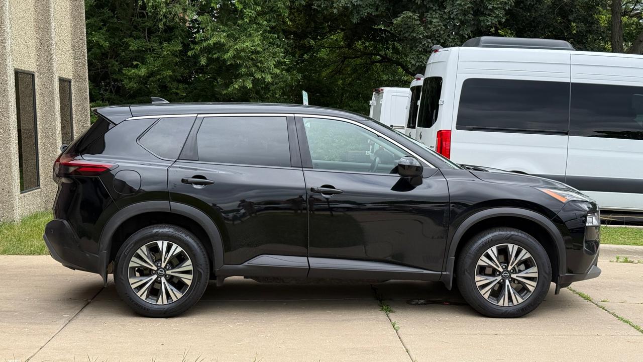 Nissan Rogue SV 2023