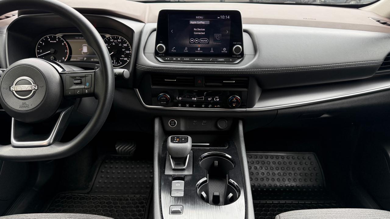 Nissan Rogue SV 2023