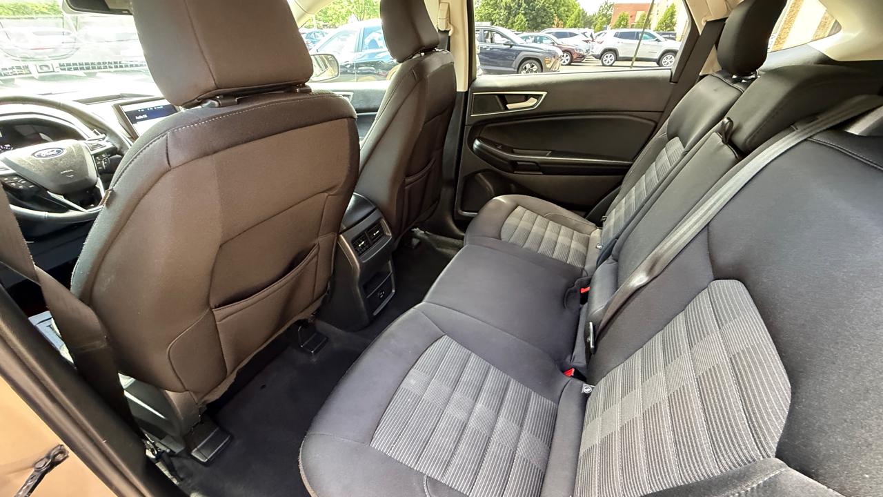 Ford Edge SEL FWD 2021