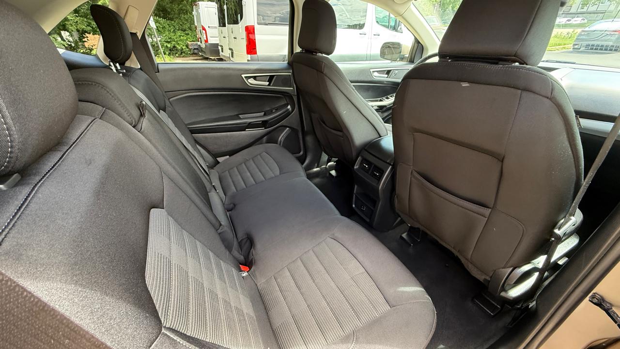 Ford Edge SEL FWD 2021