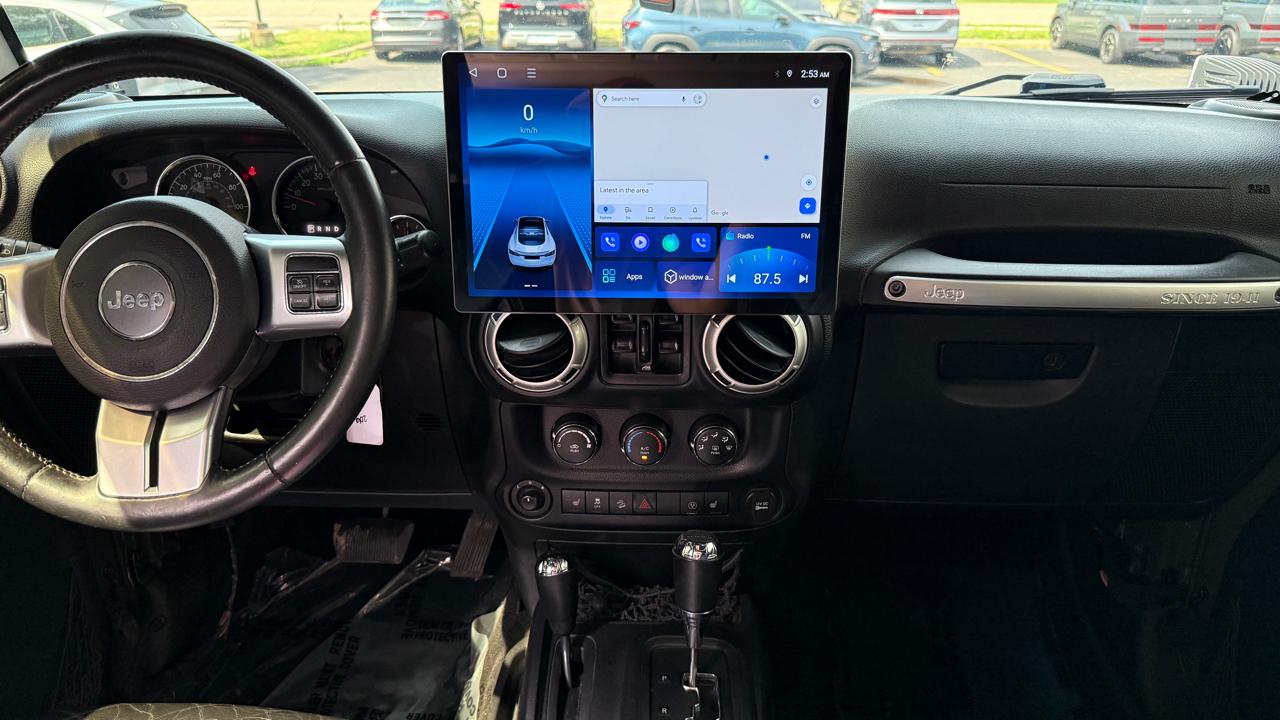 Jeep Wrangler Unlimited Rubicon 4WD 2015