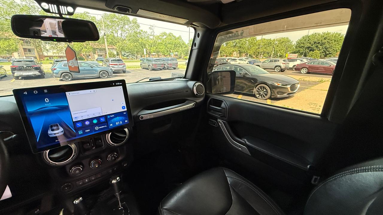 Jeep Wrangler Unlimited Rubicon 4WD 2015