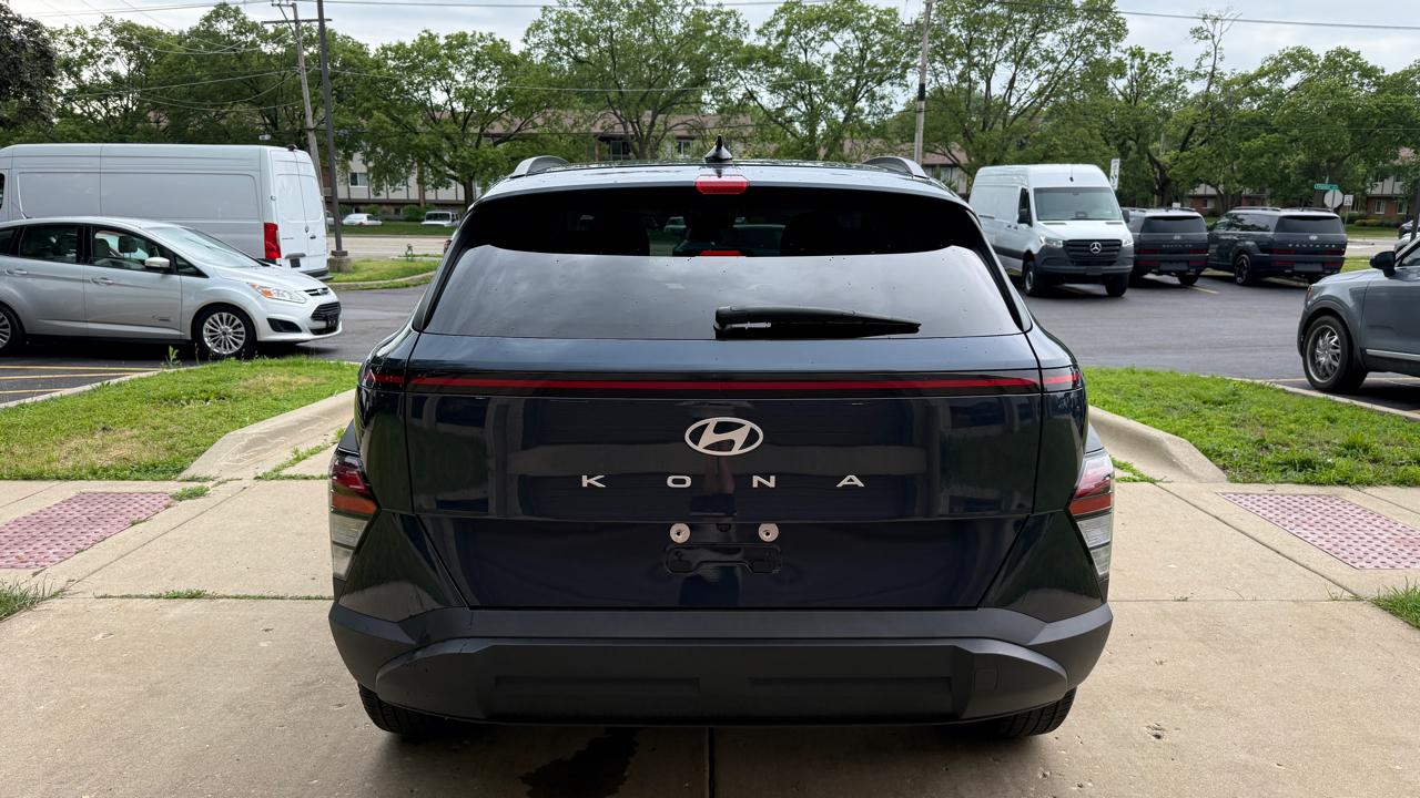 Hyundai Kona SEL 2025