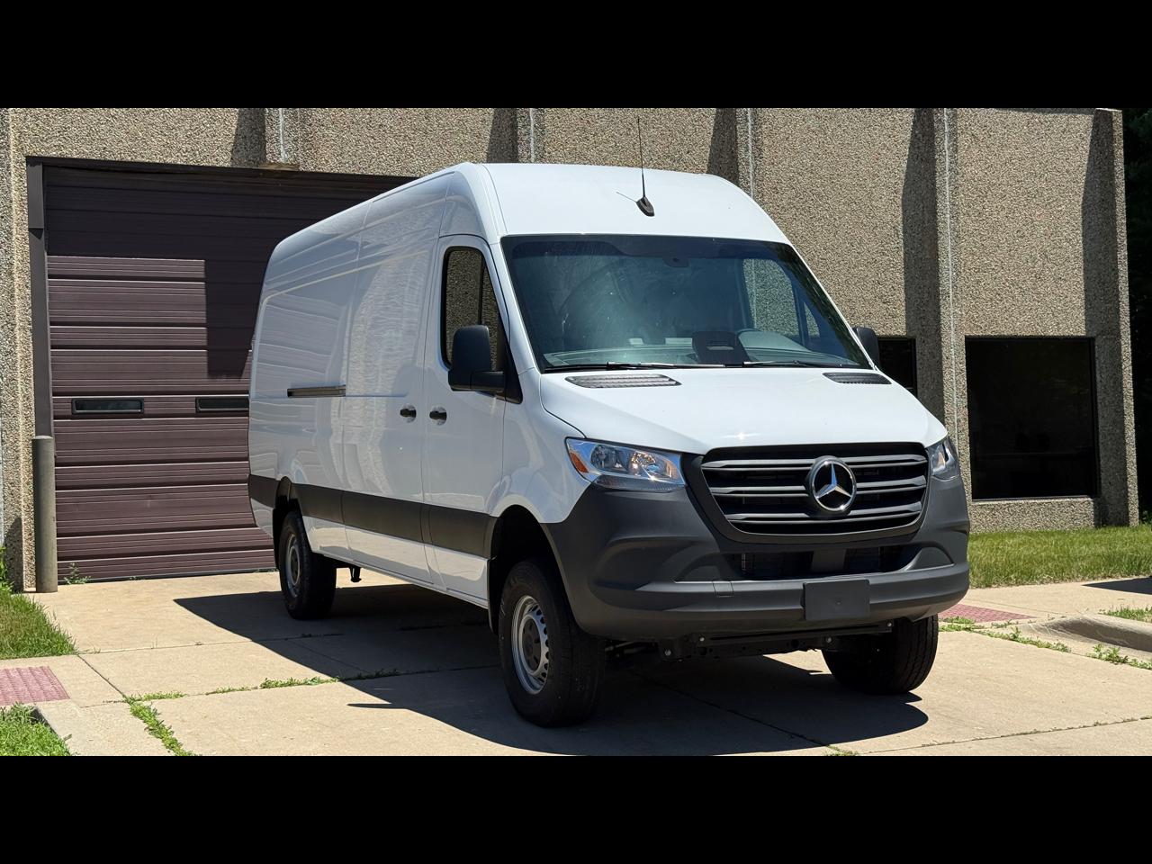 Mercedes-Benz Sprinter 2500 170-in. WB 2025