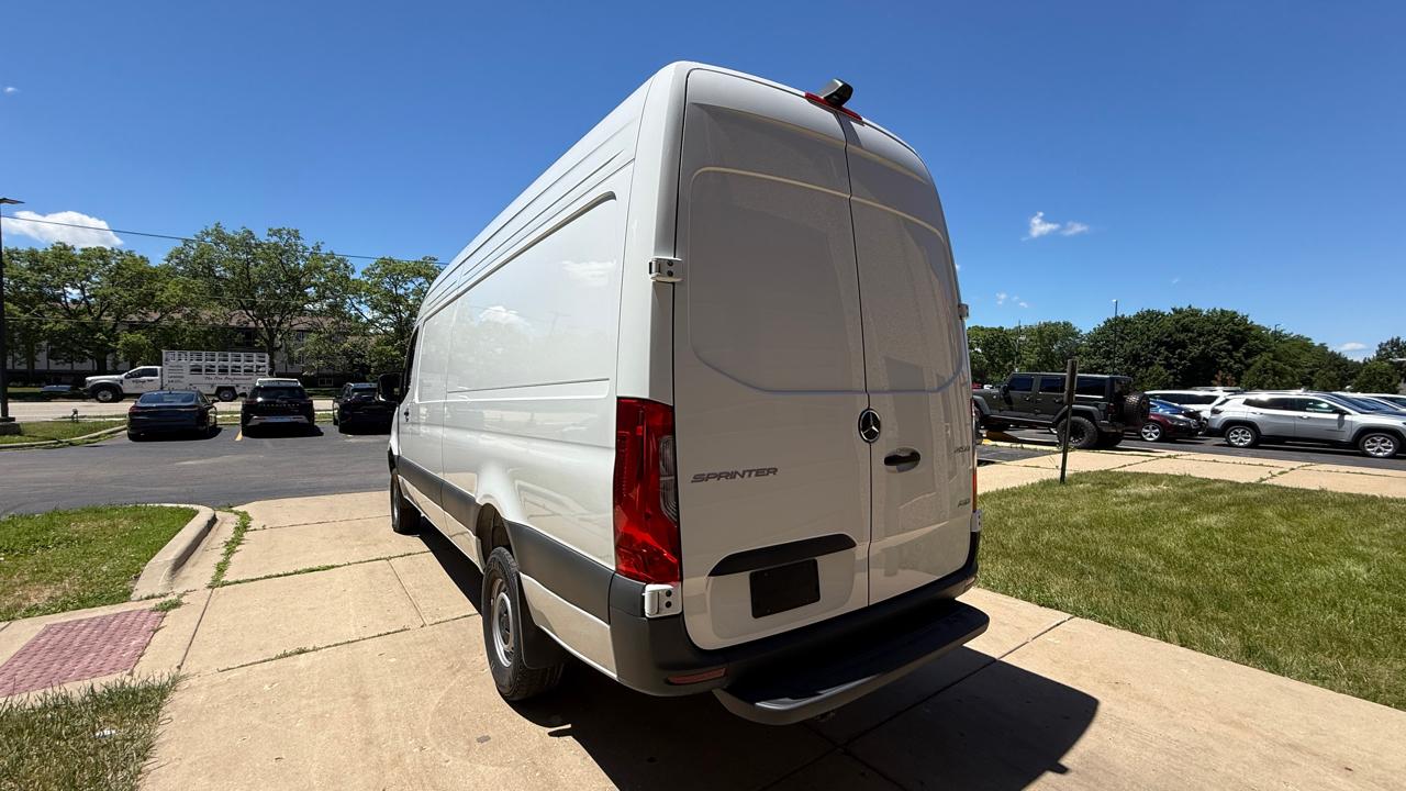 Mercedes-Benz Sprinter 2500 170-in. WB 2025