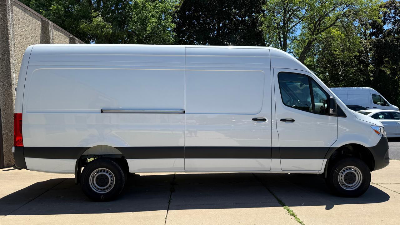 Mercedes-Benz Sprinter 2500 170-in. WB 2025