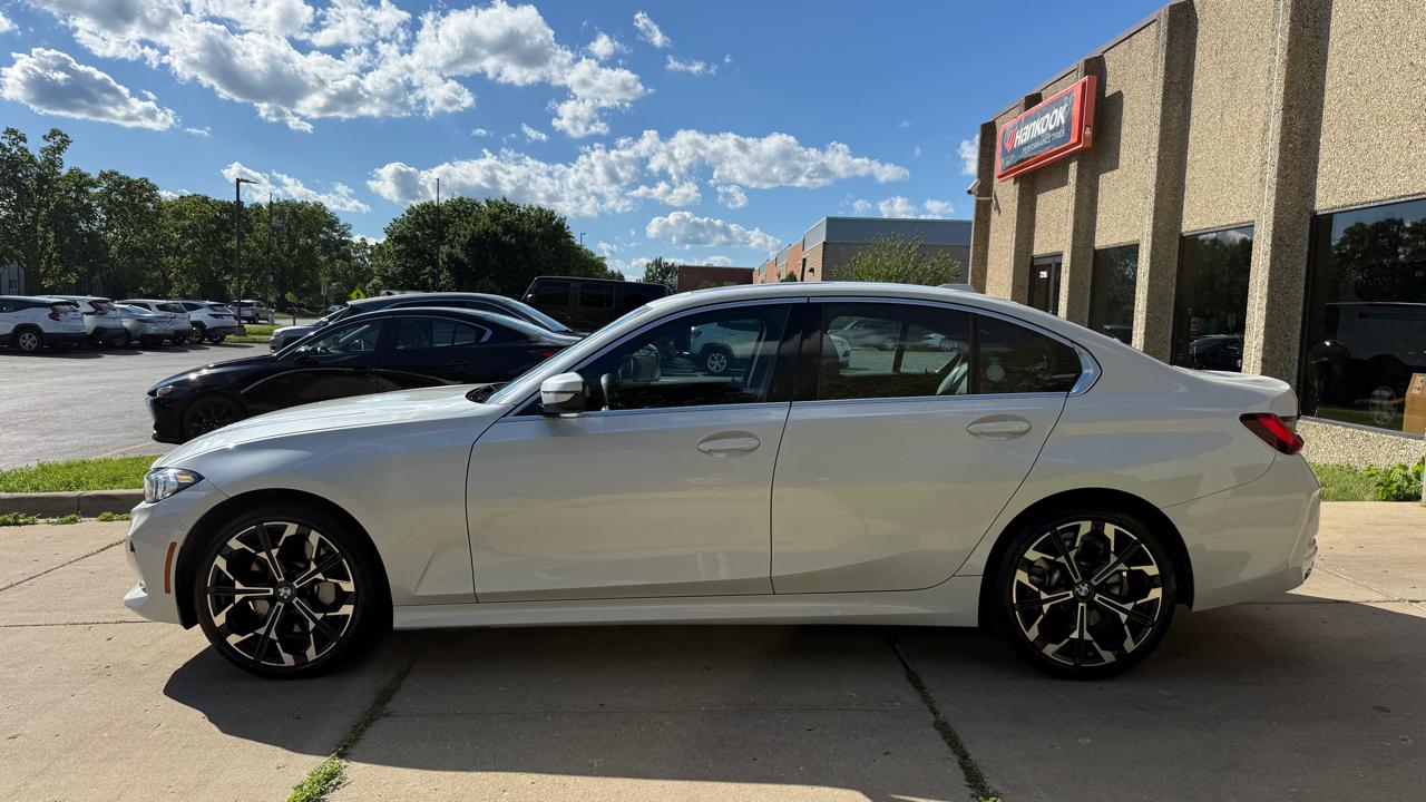 BMW 3-Series 330i 2026