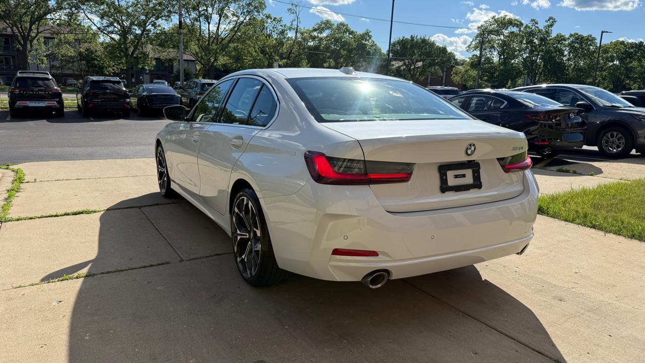 BMW 3-Series 330i 2026