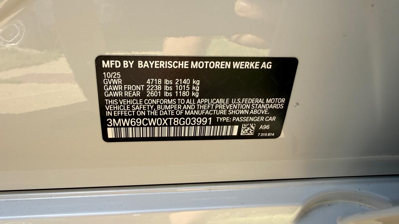 BMW 3-Series 330i 2026