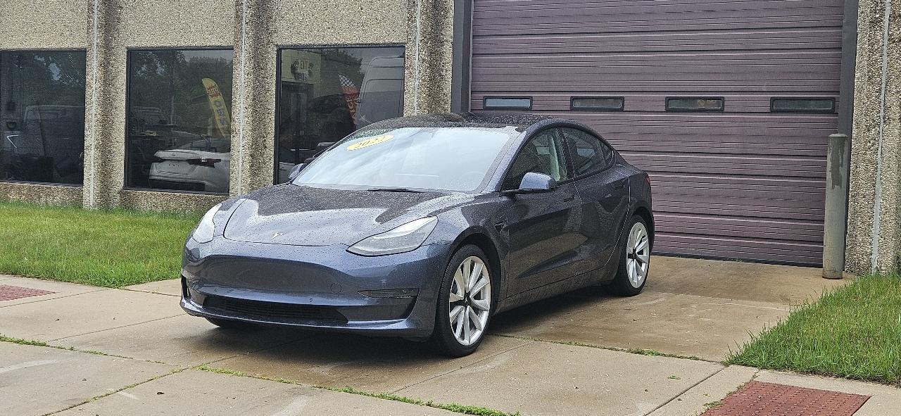 Tesla Model 3 Standard Range Plus 2022