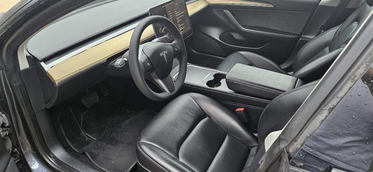 Tesla Model 3 Standard Range Plus 2022