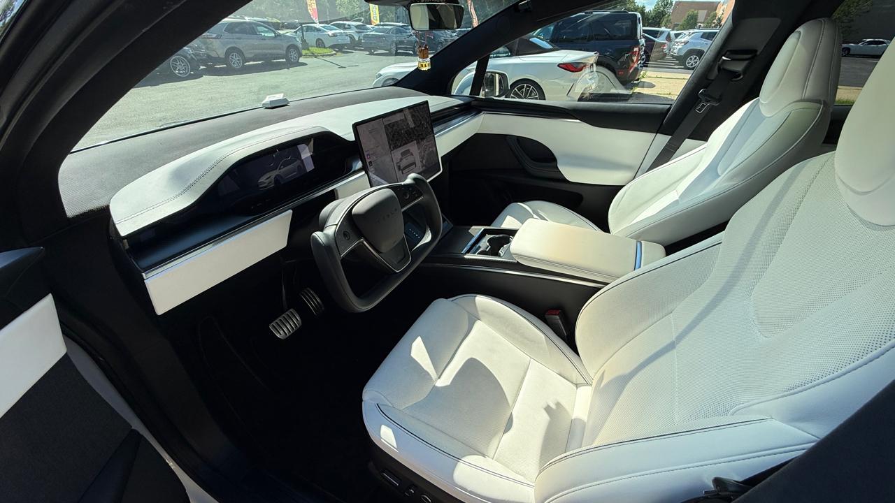 Tesla Model X Plaid 2022