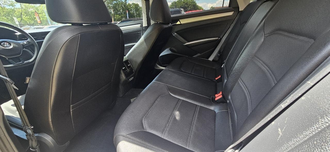 Volkswagen Passat SE 2022