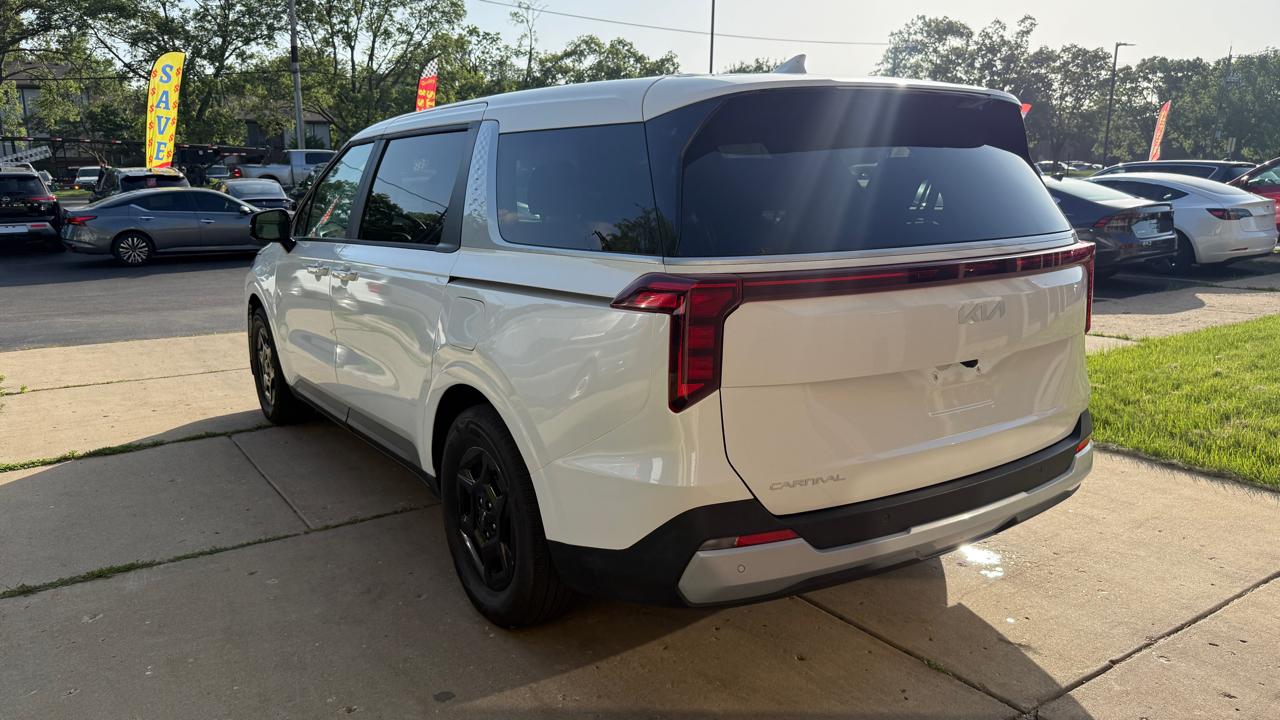 Kia Carnival LXS 2026
