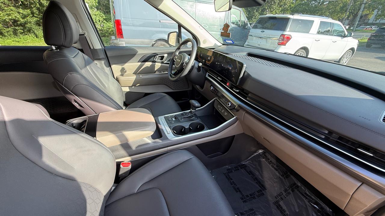 Kia Carnival LXS 2026