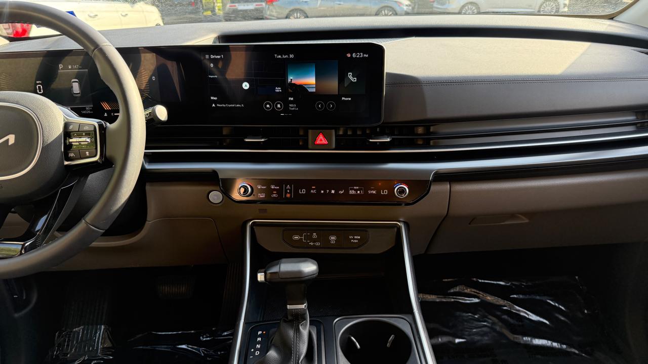 Kia Carnival LXS 2026