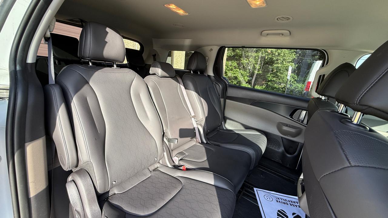 Kia Carnival LXS 2026