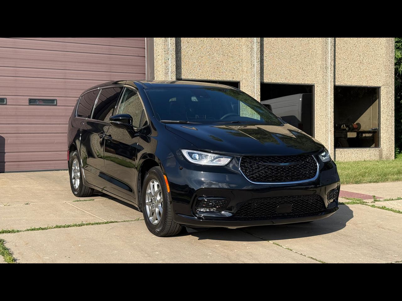 Chrysler Pacifica Limited 2026