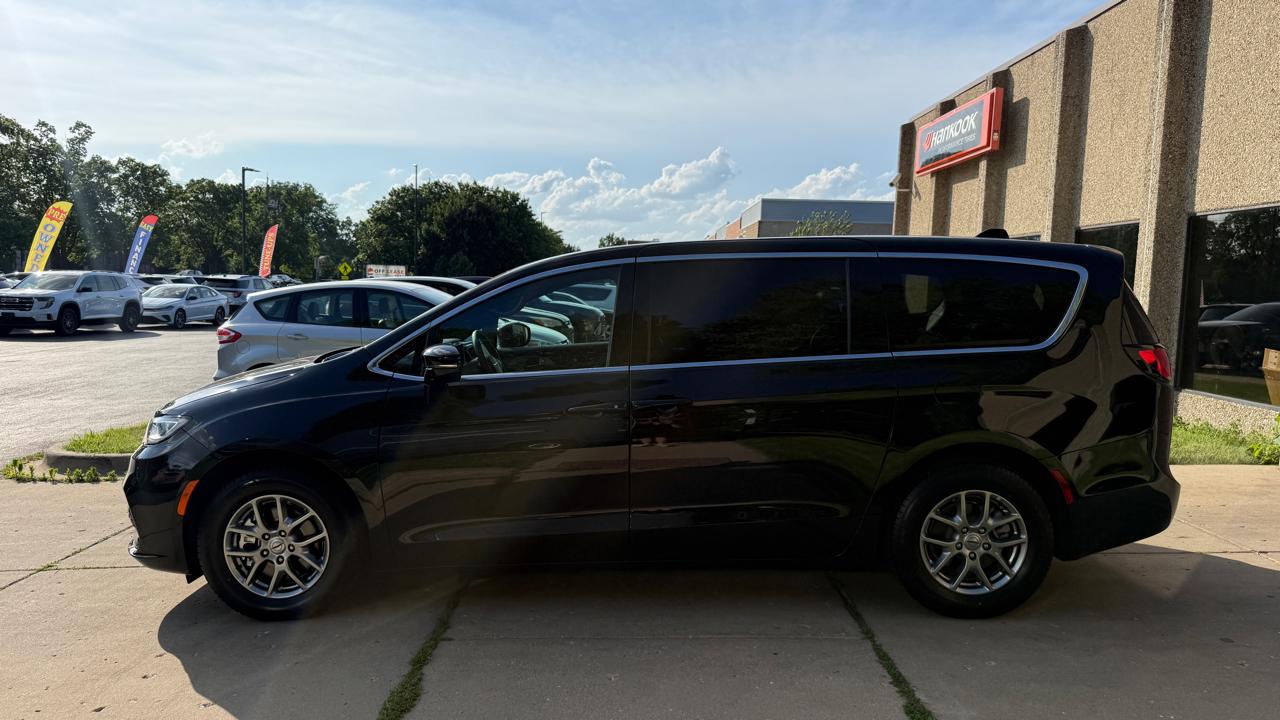 Chrysler Pacifica Limited 2026