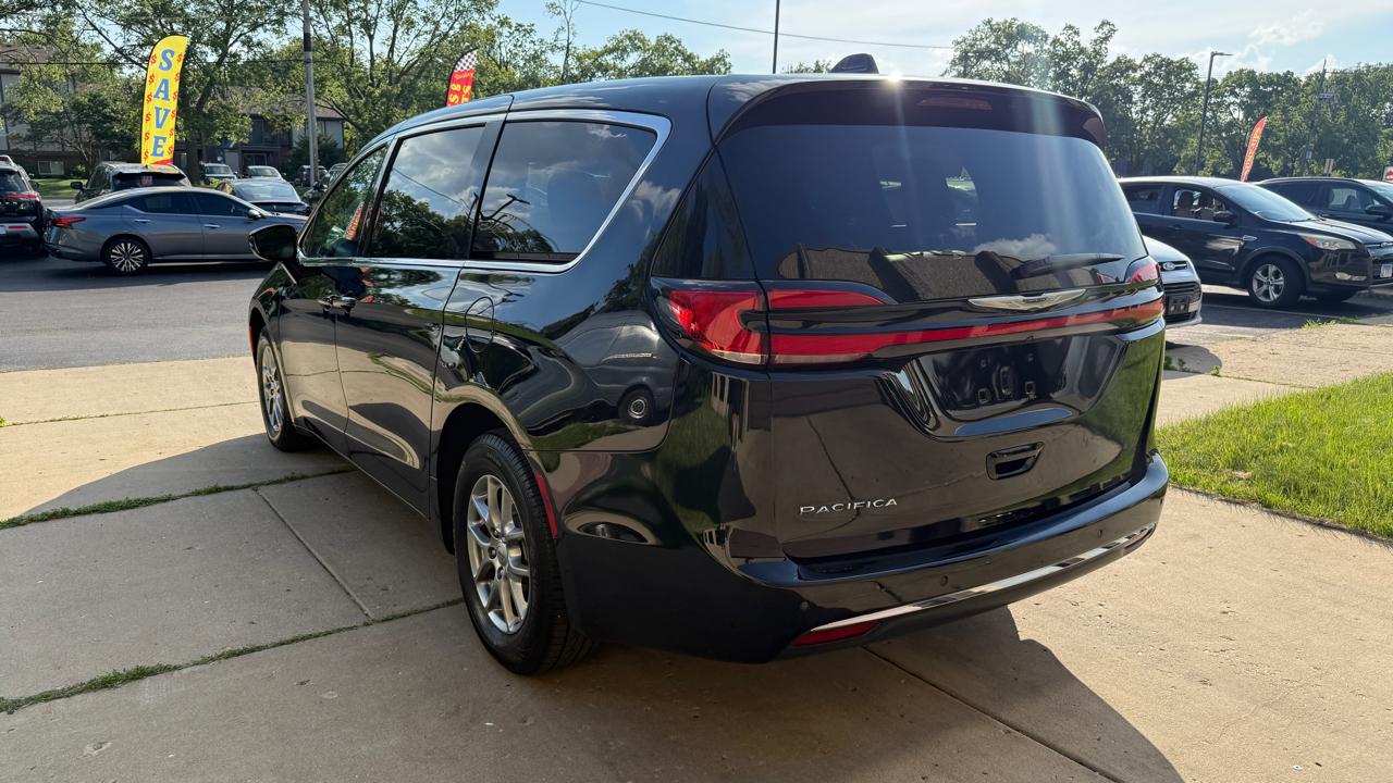 Chrysler Pacifica Limited 2026
