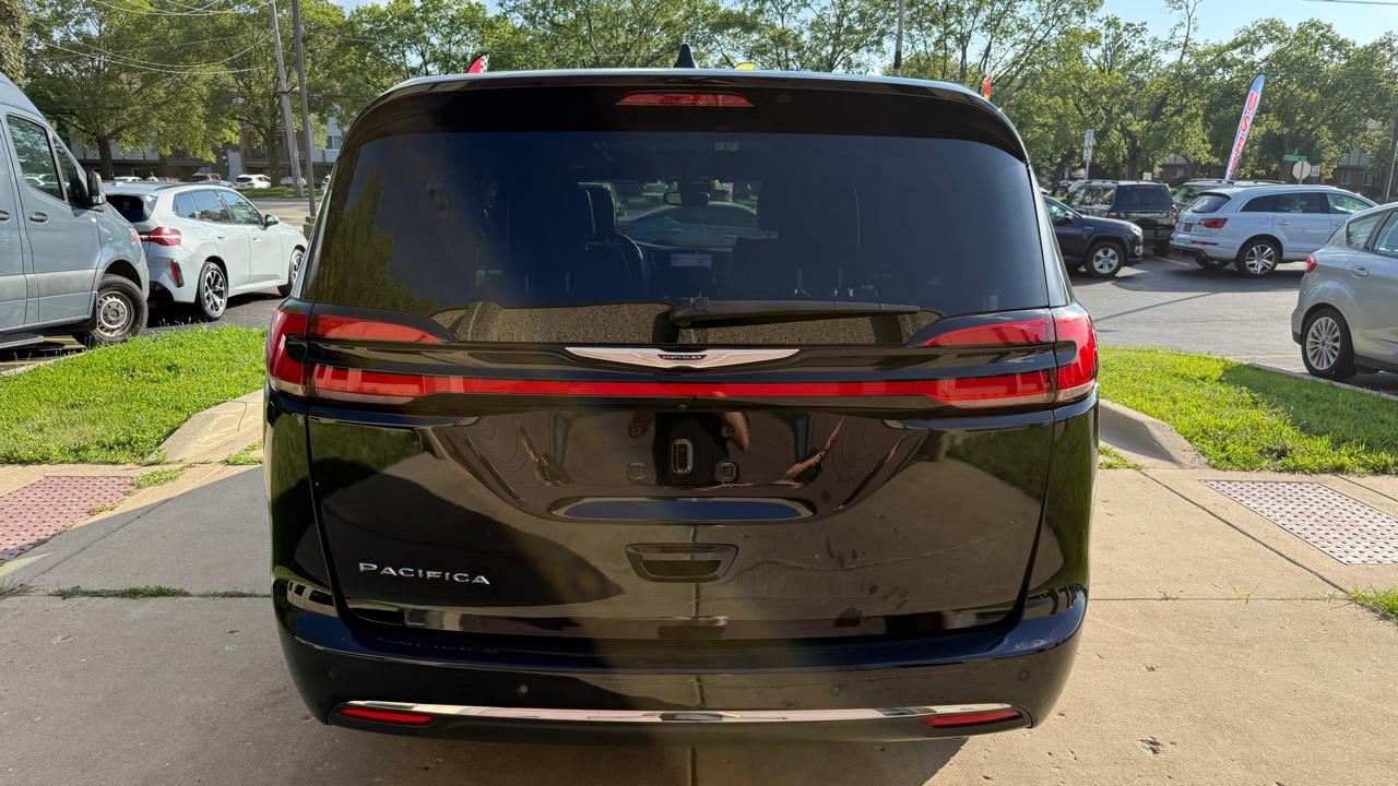 Chrysler Pacifica Limited 2026